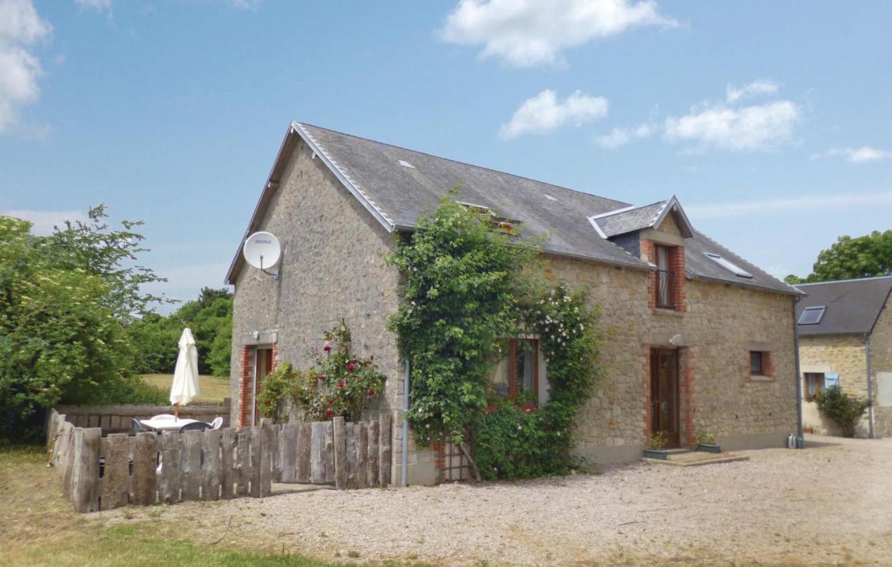 3 Bedroom Cozy Home In Brucheville Carentan-les-Marais Exteriör bild